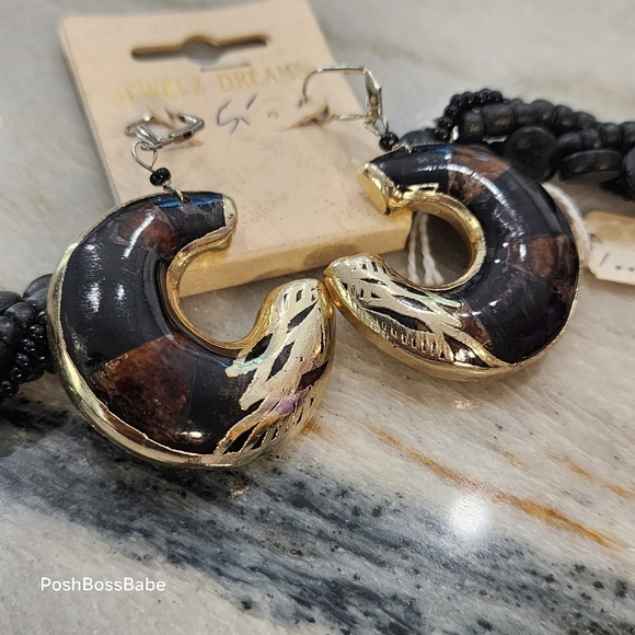 Big bold matching necklace and earrings - Picture 7 of 8